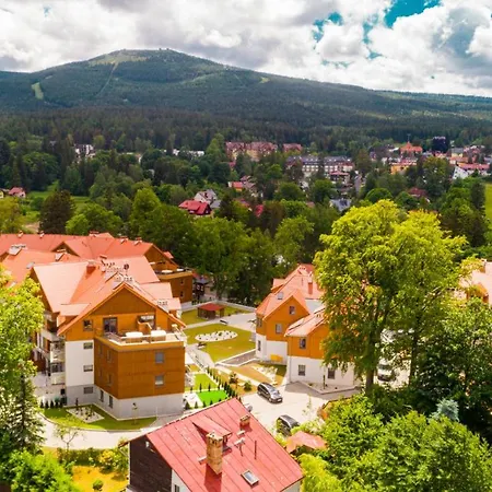 Good Time - Stone Hill Iii Apartment